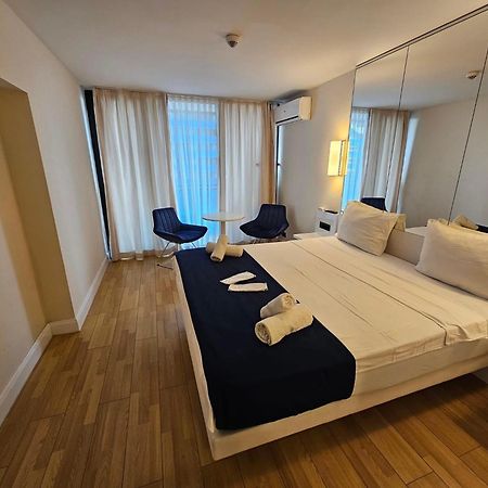 Orbi City Apartment With Sea View 巴统 外观 照片