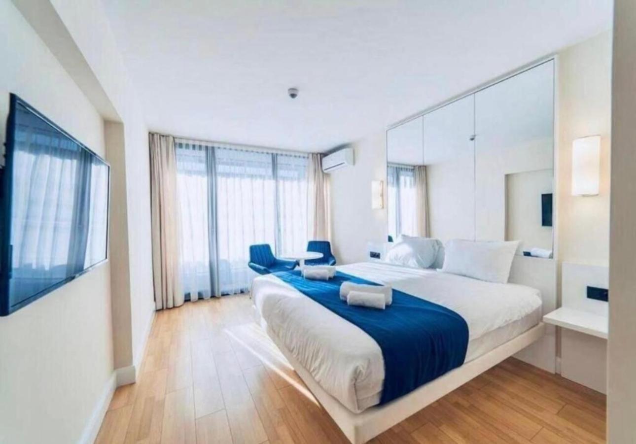 Orbi City Apartment With Sea View 巴统 外观 照片