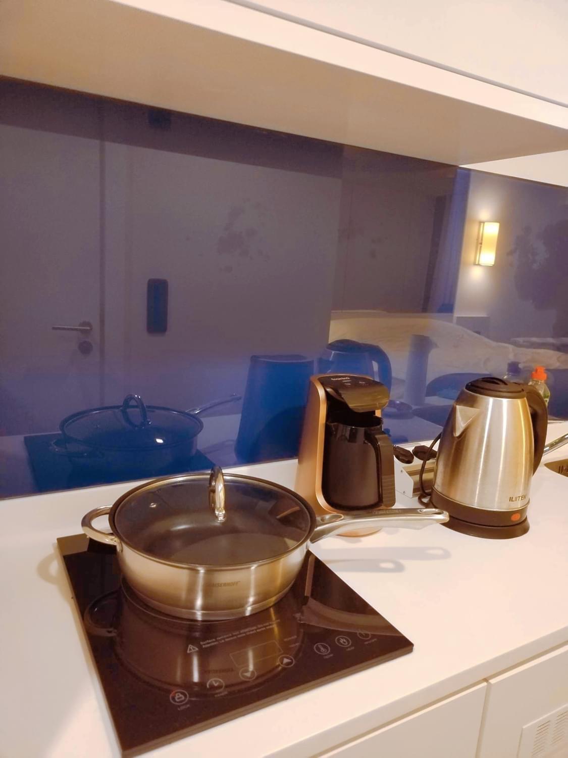 Orbi City Apartment With Sea View 巴统 外观 照片
